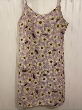 floral detailed lilac dress